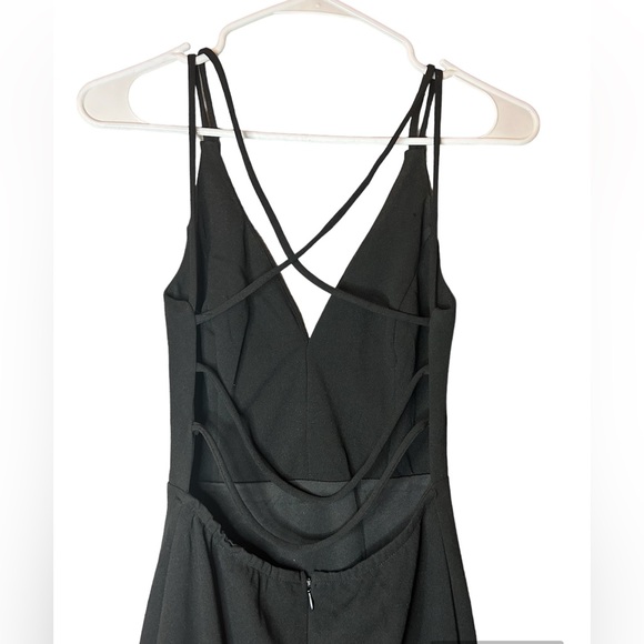 Lulu’s Black Long Dress Size Small - Picture 6 of 6